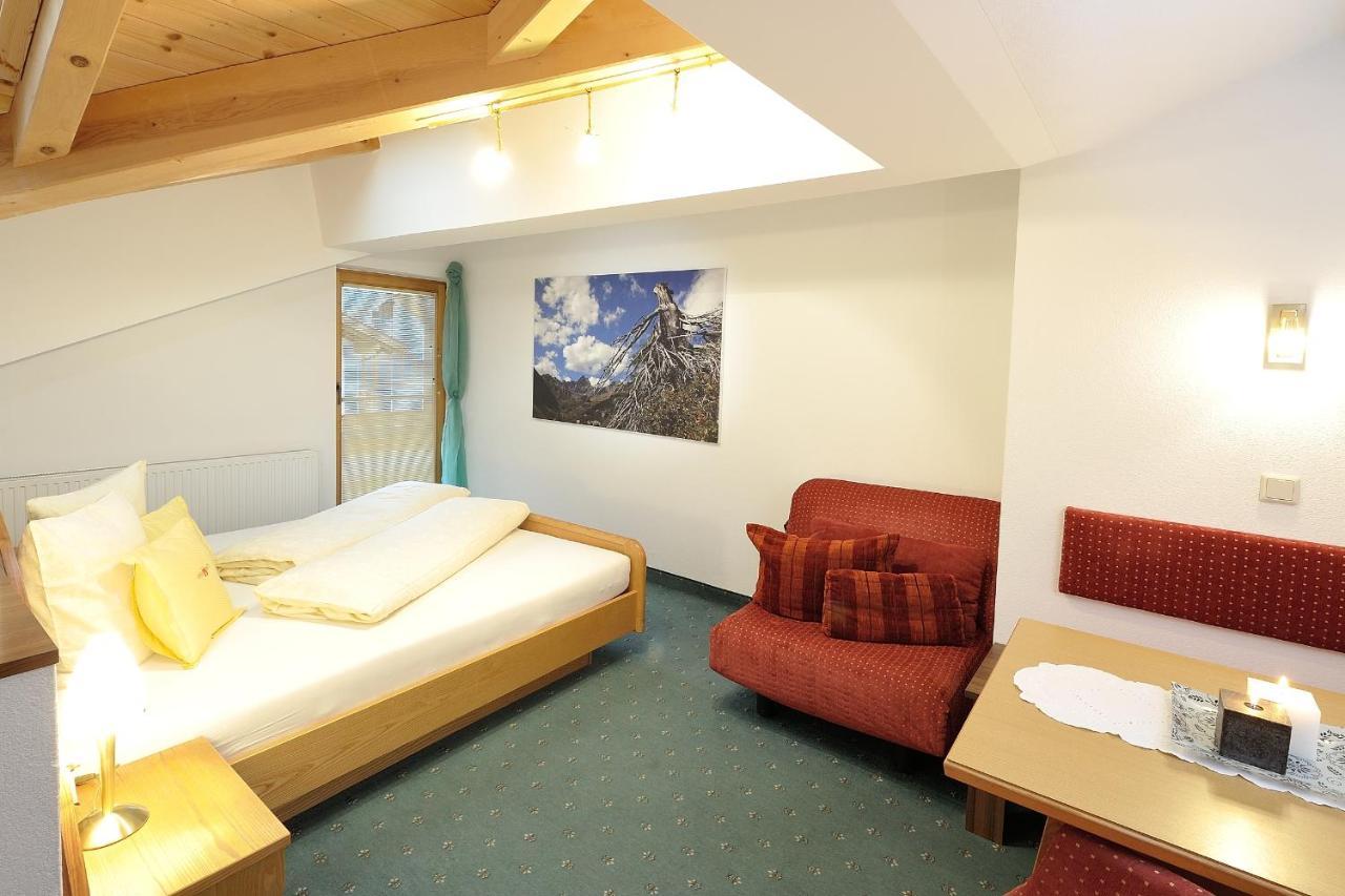 Appartement Chesa Monte Ischgl Bagian luar foto